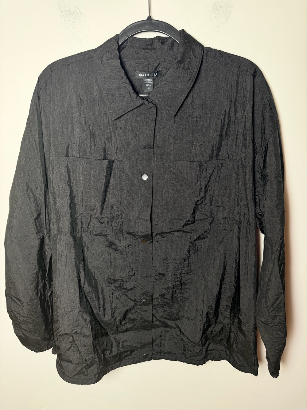 Athleta Women Jacket Button-Down Shirt windbreaker black activewear M oversized